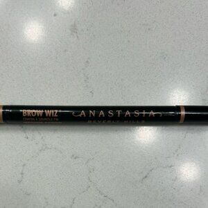NEW Anastasia Beverly Hills- Brow Pencil